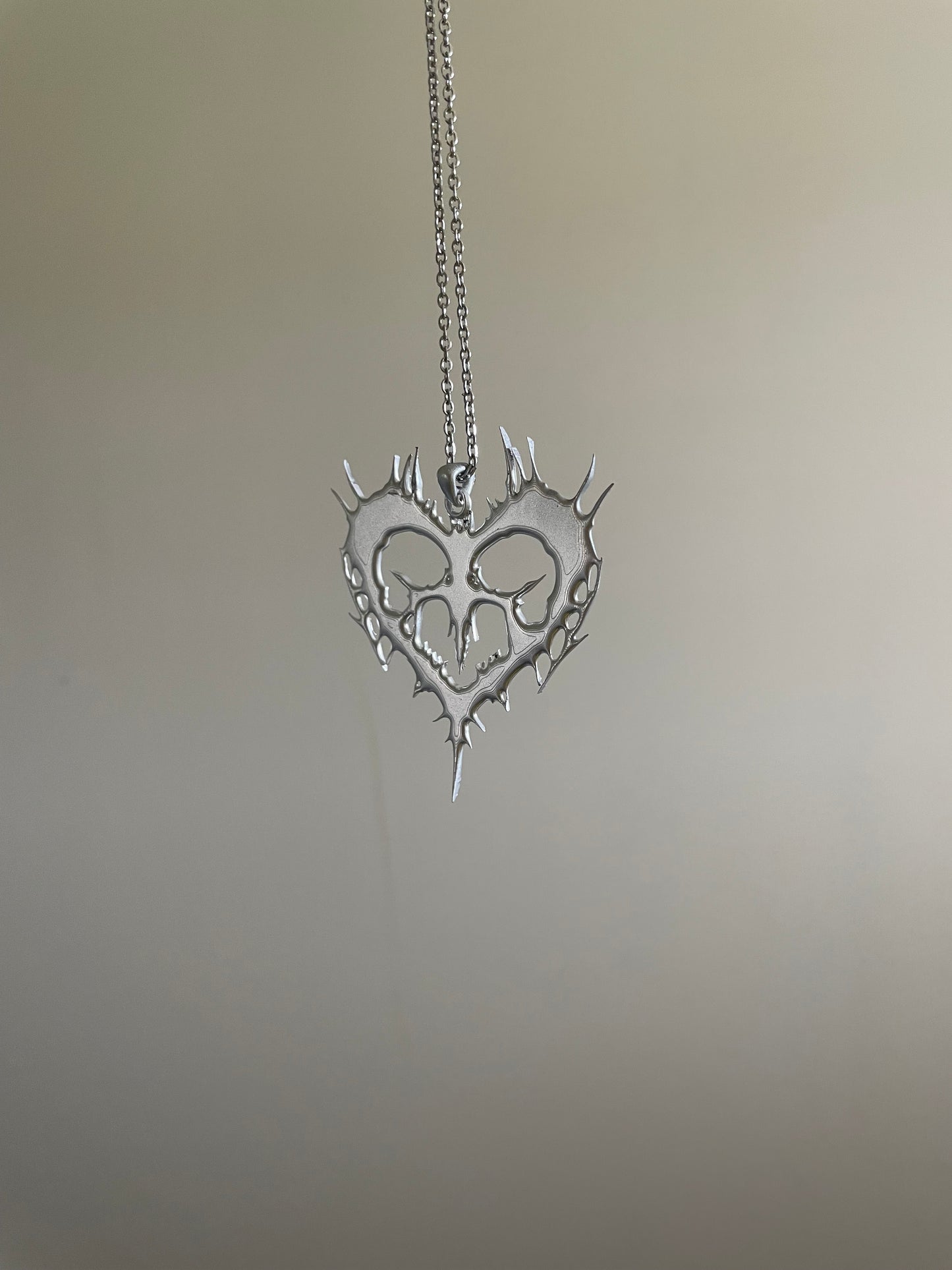 Seraphs Thorn Necklace