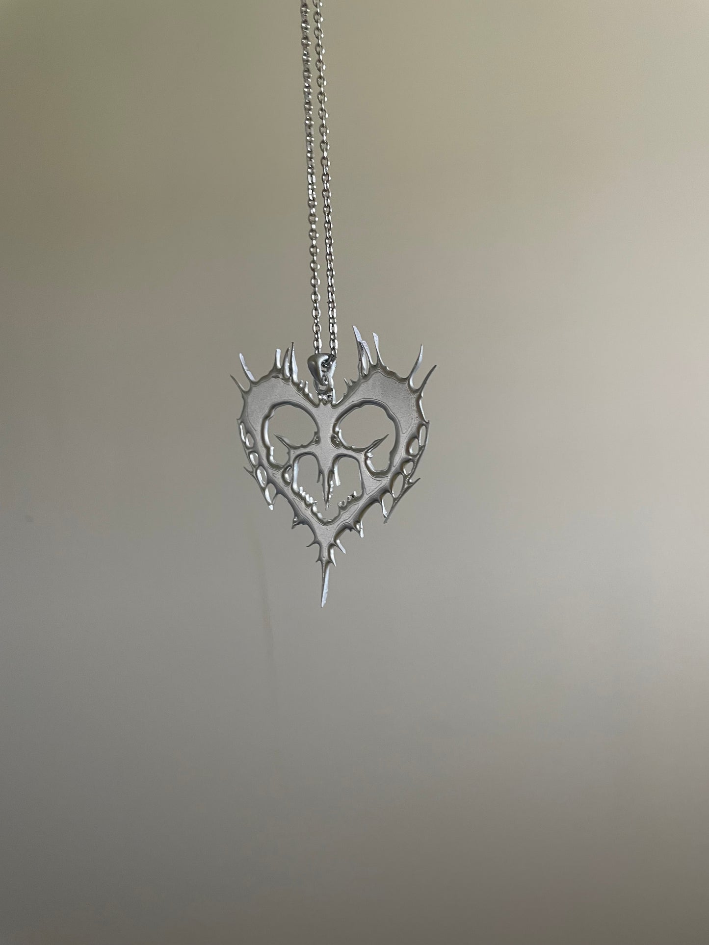 Seraphs Thorn Necklace